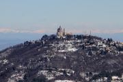 Базилика Суперга на вершине одноименного холма.